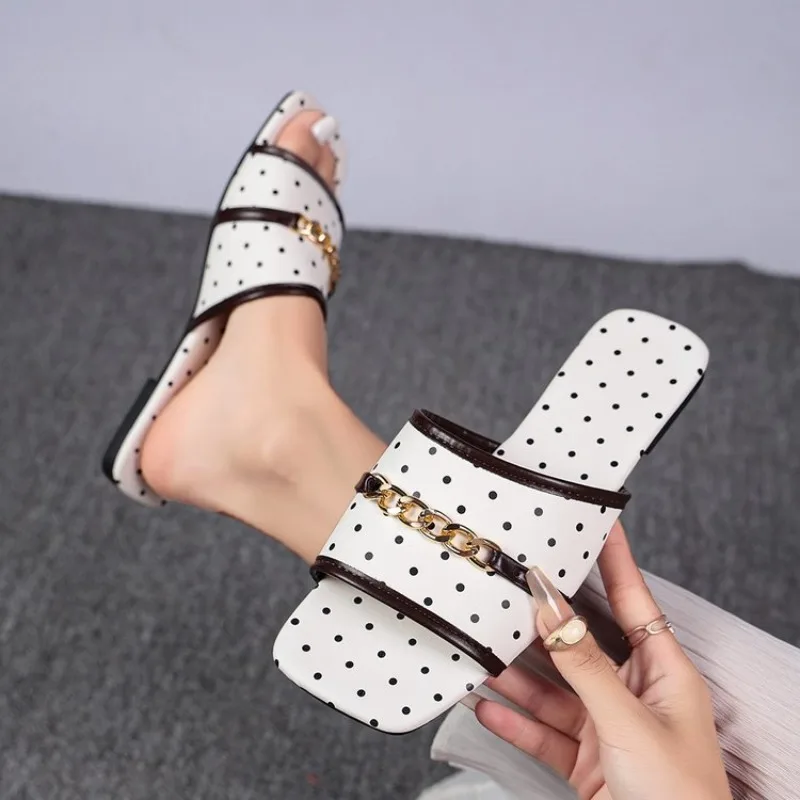 Sandalias de Mujer con Punta A - Gold Chain Sandal reseña y precio