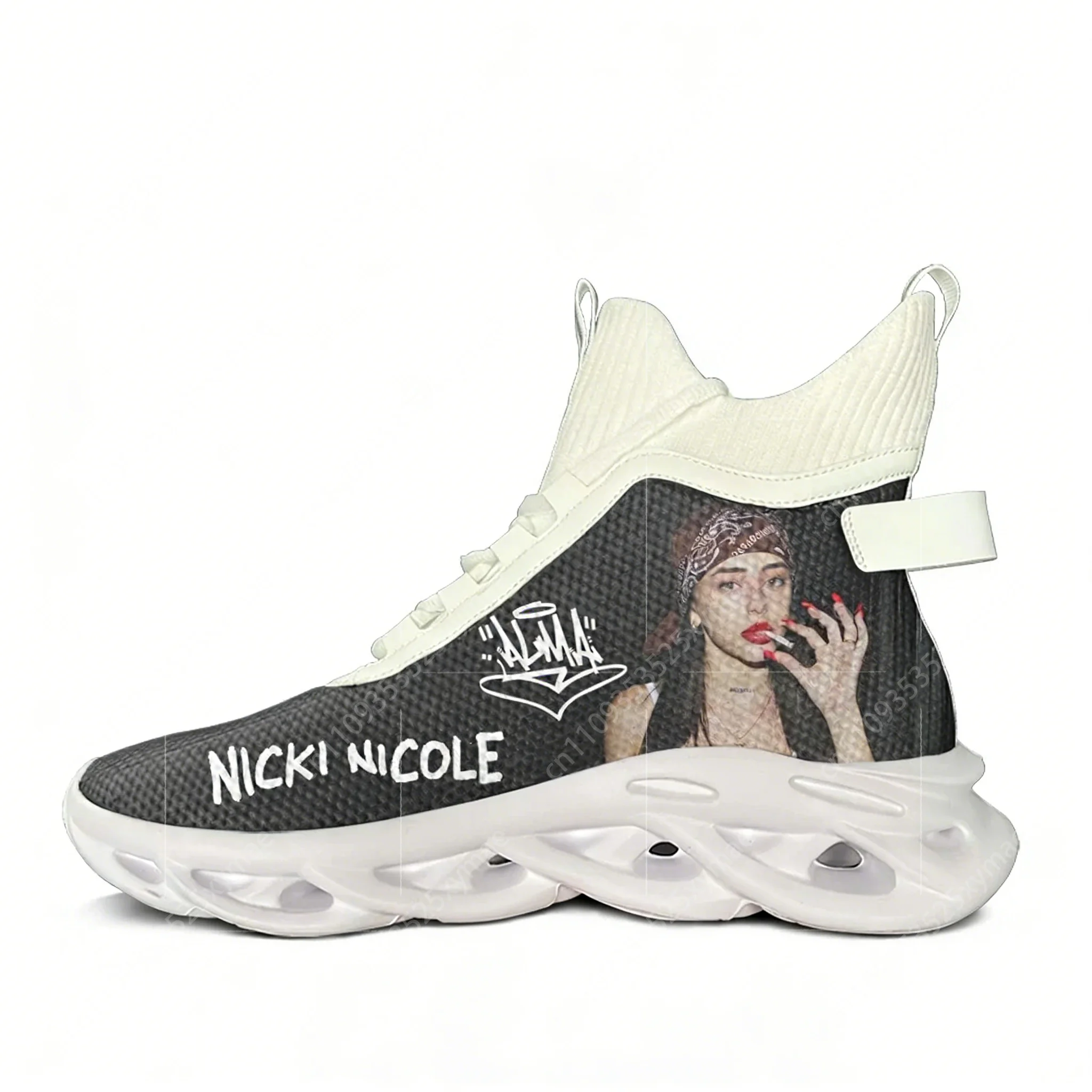 Nicki Nicole, rapero de hip ho - Women'S Shoes Hike reseña y precio