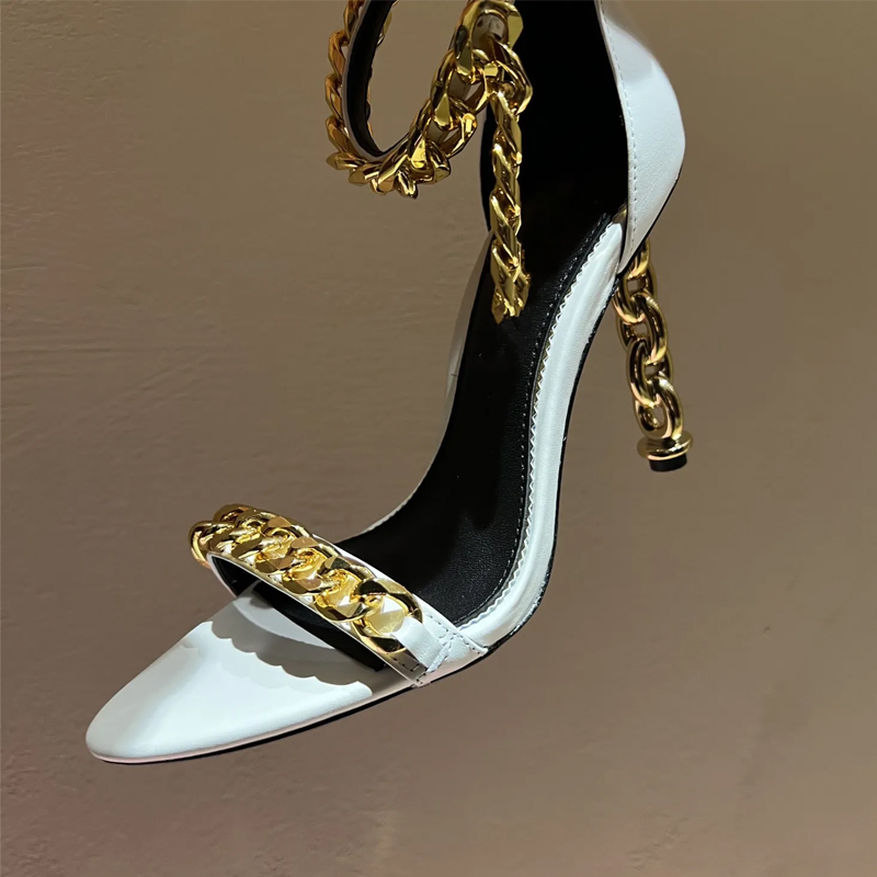 Sandalias sexis de tacón con c - Gold Chain Sandal reseña y precio