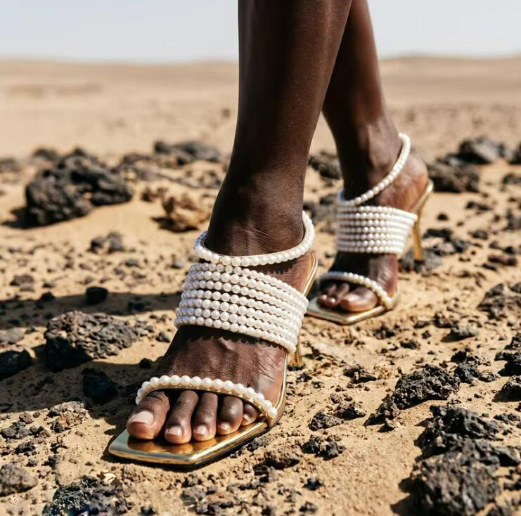 Sandalias de tacón de 9 cm con - Gold Chain Sandal reseña y precio